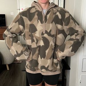REI Camo Fleece